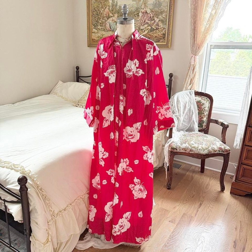 90s red floral satin robe ariel size large maxi‎ length kimono - Picture 2 of 5